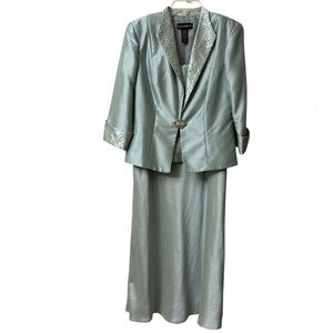 Cachet Elegant Green Two-Piece Suit